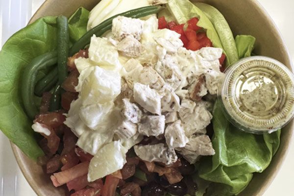 Image de salade composées style niçoise